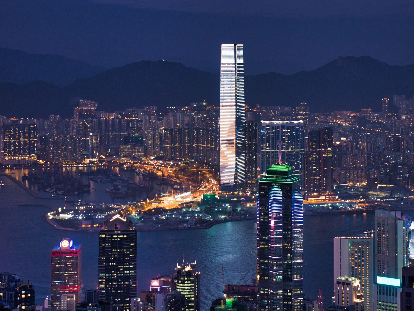 Latest Moves in Hong Kong & Singapore ( 6 Aug 2021 )