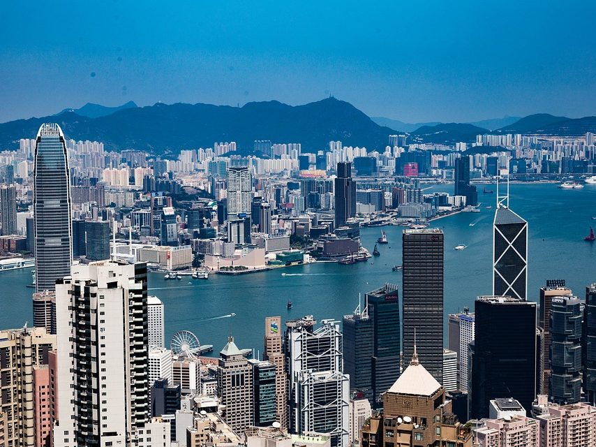 Latest Moves in Hong Kong and Singapore ( 21 Apr 2022 )